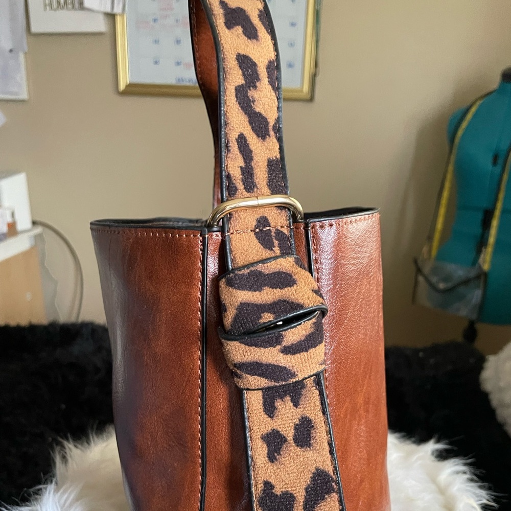 Cheetah Handbag